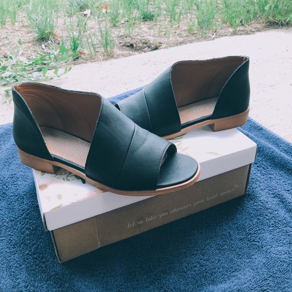 Mi.iM Peep toe Shoes